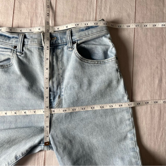 Abercrombie & Fitch Flare Ultra High Rise Jeans Women’s 6 | 28 Blue Light Wash - Picture 8 of 10